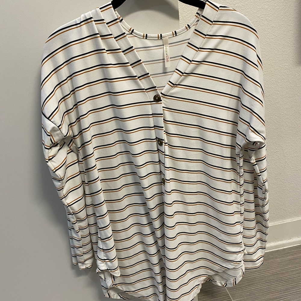 Women’s long sleeve shirt
